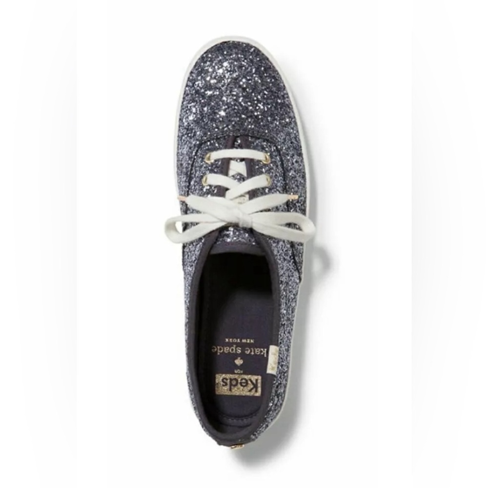 Keds for Kate Spade ♠️ Girls Size 5
Pewter New York Champion Glitter
Sneakers